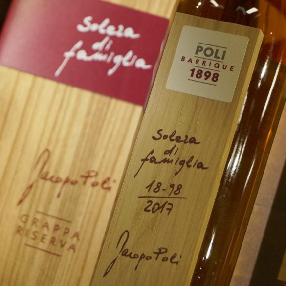Jacopo Poli Barrique Solera Di Familia Grappa - 55% 0,7l
